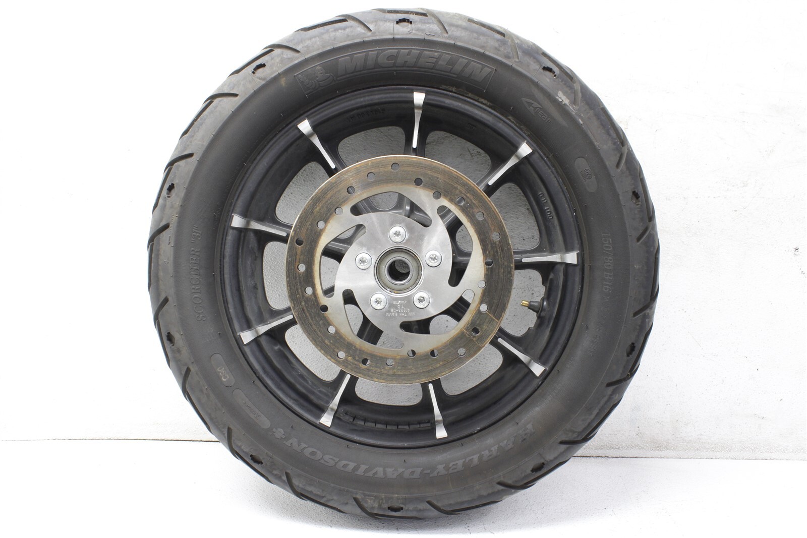 2018 Harley Iron 883 XL883 Rear Wheel with Tire 150/80 B16