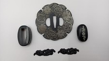 Tsuba,Kashira,Menuki und Fuchi-