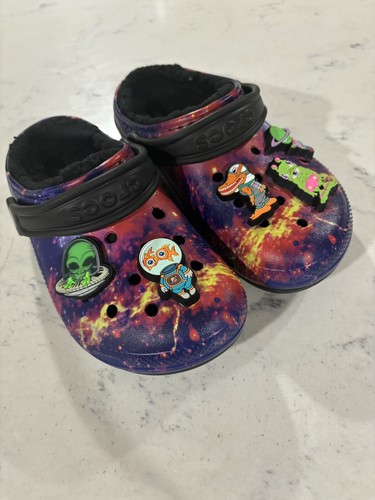 Crocs x Ron English WHIN Lined Clogs - AREA 54 Aliens Universe Teen Kids Size - Picture 8 of 14