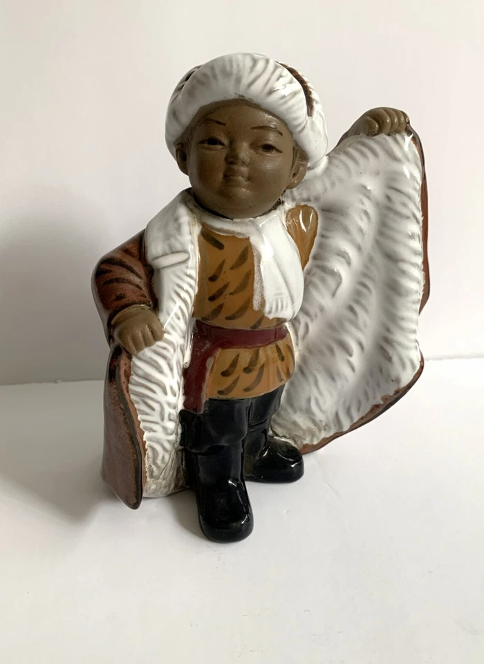 20th Century Beautiful Chinese Cultural Revolution Shiwan Porcelain Figurine - Image 2 of 4