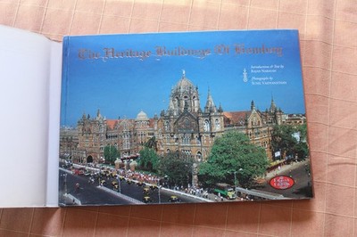 The Heritage Buildings of Bombay - Rajan Narayan - 2002