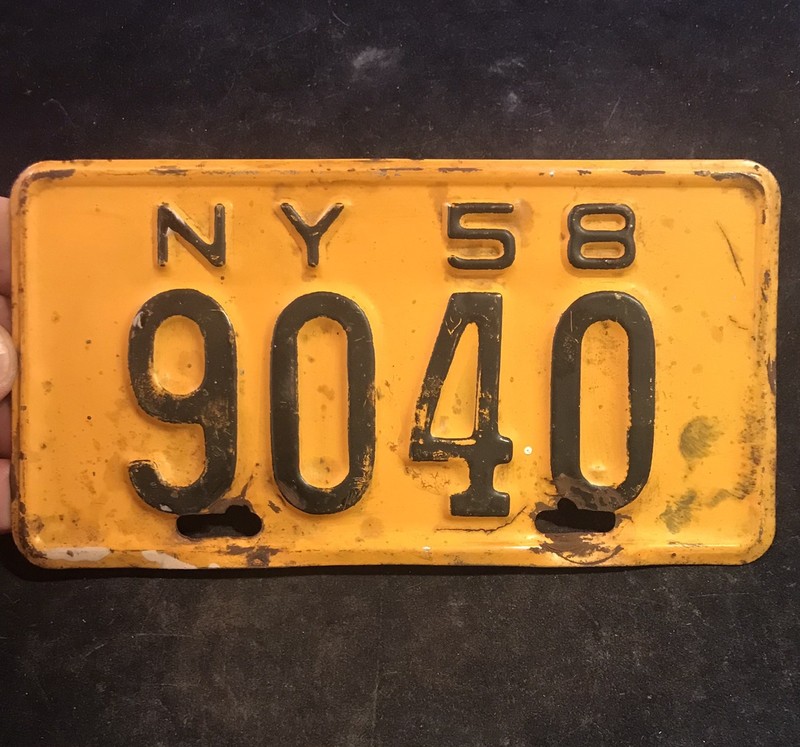 VINTAGE MOTORCYCLE 1958 NEW YORK LICENSE PLATE RARE USED AS IS