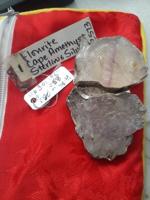 Amy Kahn Russell Silver Brooch w/Fish Carved Flourite & Cape Amethyst 42.9g