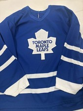 Ultimate Toronto Maple Leafs Collector and Super Fan Gift Guide 34