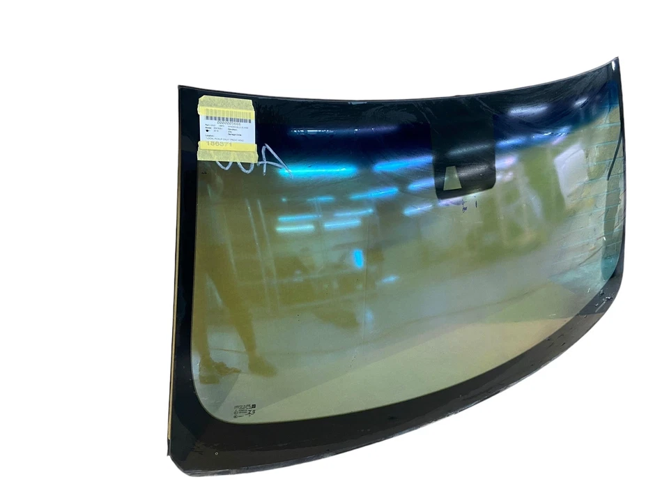 Cadillac Escalade ESV 2015-2020 parabrisas delantero cristal con sensor de lluvia Foto 4 de 4