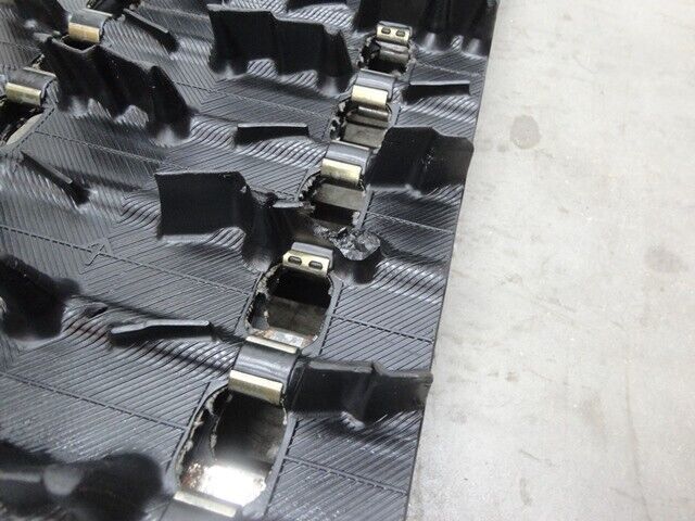 Yamaha Track - 153 x 15 x 2.25 - 3.0P - 2008 FX Nytro FX10 Yamaha Track - 153 x 15 x 2.25 - 3.0P - 2008 FX Nytro FX10