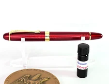 SPIRAL RED JINHAO X450 LUXURY FOUNTAIN PEN W/ GOLD PLATED FINE NIB & DIAMINE INK