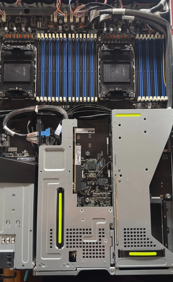 Asus RS700A-E11-RS4U LGA4677  socket supports up to 32 DIMM, NO CPU, RAM, NVMe - Image 2 of 2