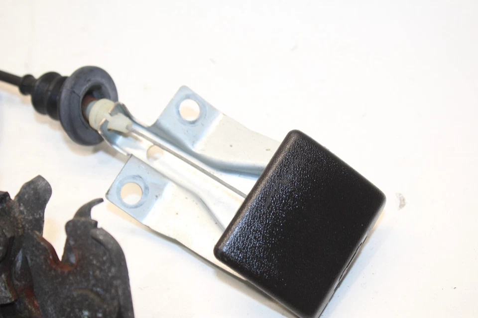 1997 - 2004 INFINITI QX4 HOOD LOCK LATCH & REALEASE HANDLE OEM - Image 4 of 4