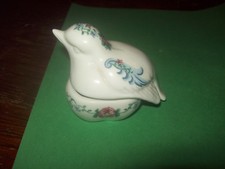 SOUTHERN HEIRLOOMS PORCELAIN BIRD TRINKET BOX-MADE IN JAPAN FOR ELIZABETH ARDEN