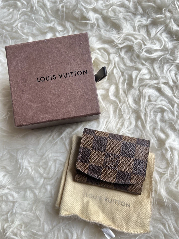 Auténtico estuche para gemelos Louis Vuitton marrón Damier Level de lona recubierta Foto 2 de 4