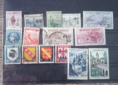 Timbres France divers rare - Photo 1/4