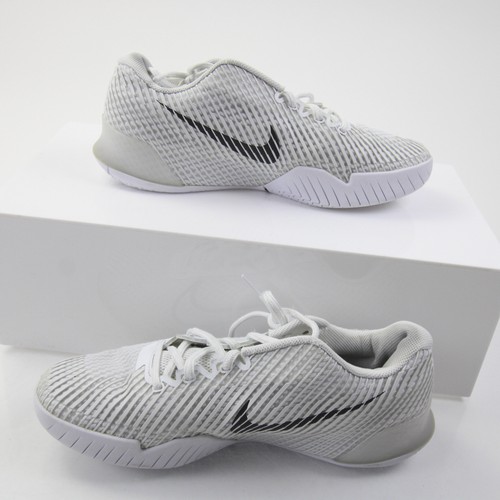 Nike Court Tennis Shoe Women's White Used 8.5