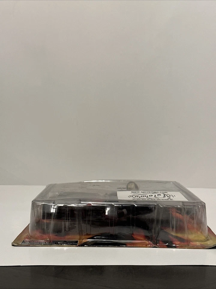 "Figura de acción Flying Dragon Bruce Lee 5"" de alto 1998 fuera de producción" Foto 3 de 4