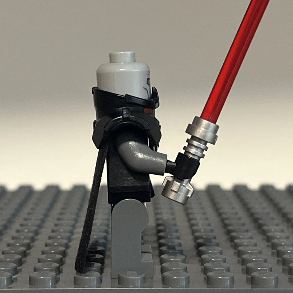 LEGO Star Wars SW0413 Darth Malgus Minifigure from Set 9500 - 1E - Image 2 of 4