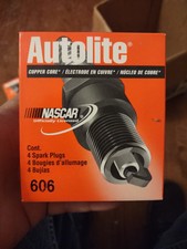 Autolite Platinum Spark Plugs 606 Box Of 4