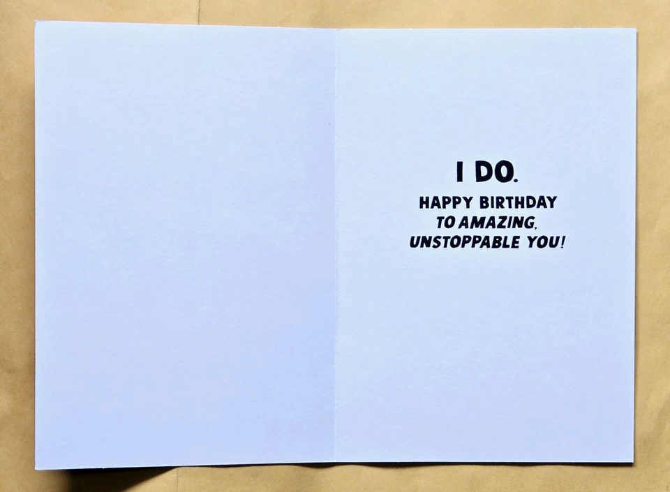 Tarjeta de felicitación de feliz cumpleaños (+ sobre 5x7")/Barbie  Foto 2 de 4