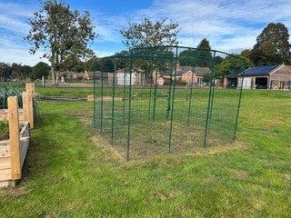 Omlet Eglu walk in chicken run 2.7m x 2.7m x 2m complete with weather cover
