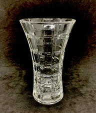 Mikasa Monarchy Crystal 4.75” Mini bud Vase