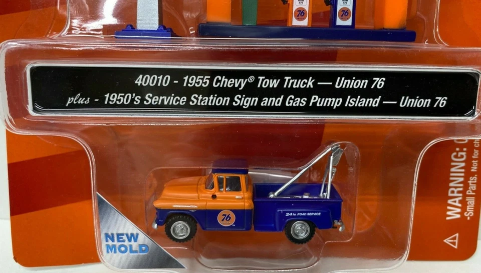 Classic Metal Works #40010 Union 76 - '55 Chevy Tow Truck & Gas Pump Island - Image 2 of 3