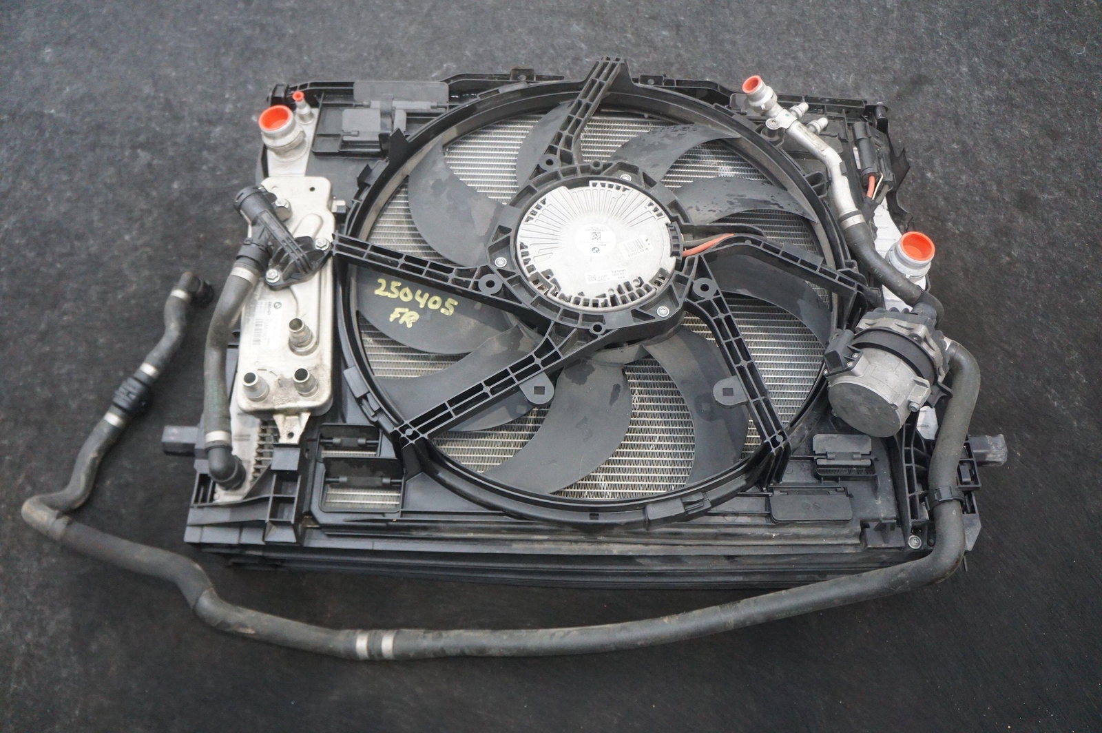 Front Radiator Cooling Pack OEM 17117601832 Rolls Royce Ghost Series I 2009-2014