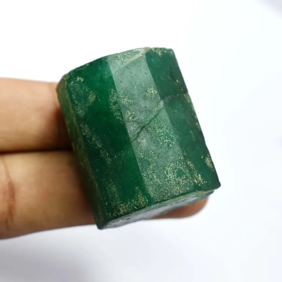 447.67 Ct Natural Emerald Green Rough Uncut Huge Size