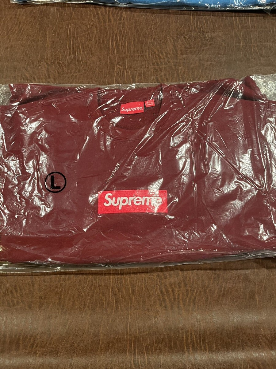 Supreme Box Logo Crewneck Cardinal Large FW22 Same Day Ship Supreme Box Logo Crewneck Cardinal Large FW22 Same Day Ship