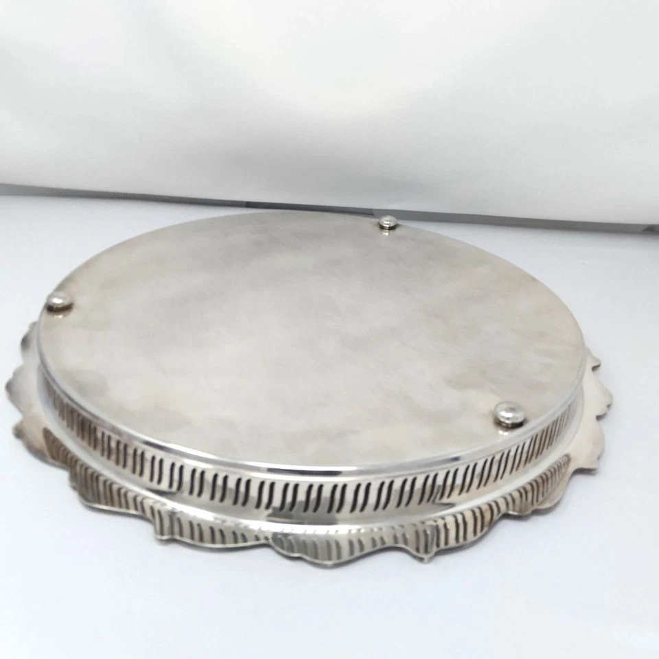 Bandeja de camarero Webster Wilcox IS Joanne 15" plateada con patas perseguidas 7272G Foto 2 de 4