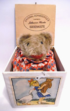 Sonneberger Bear in the Box by Johanna Haida Barenkiste Makes Noise Germany