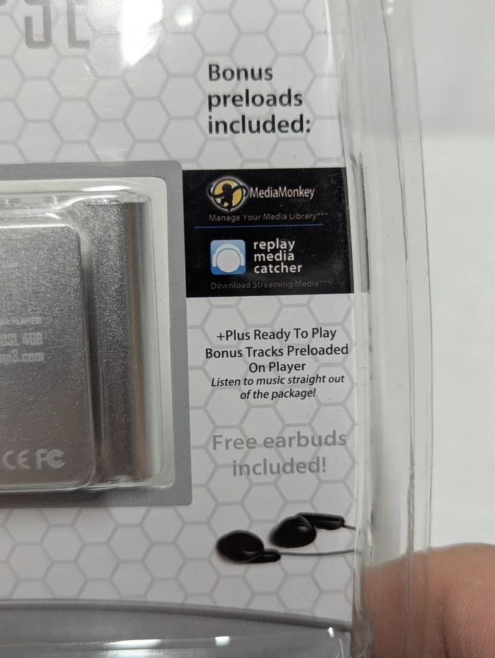 Eclipse T180 4GB MP3 gray Music Video Player NIP. Touch Screen Tech! - Image 4 of 4