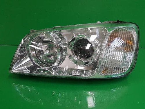 2003 Hyundai XG300/XG350 Headlight Assembly Left Side OEM 9210139500