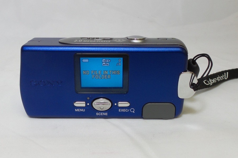 SONY Cyber-shot DSC-U30 コンパクトデジタルカメラ Sony Cyber-shot DSC-U30 2.0MP Digital Camera - Blue for sale