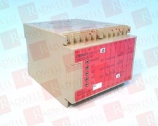 OMRON G9S-321-T03DC24 / G9S321T03DC24 (USED)