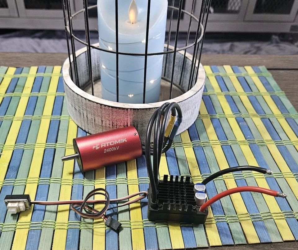 Atomik Venom 3S Lipo 70 Amp Brushless Speed Control w/2400KV Brushless Motor RC - Image 3 of 3