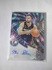 2022-23 Panini Spectra - Radiant Signatures Max Strus #RS-MSH Astral Prizm /49 