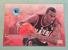 1994-95 Skybox Emotion AARON MCKIE Rookie RC #82 Philadelphia 76ers 
