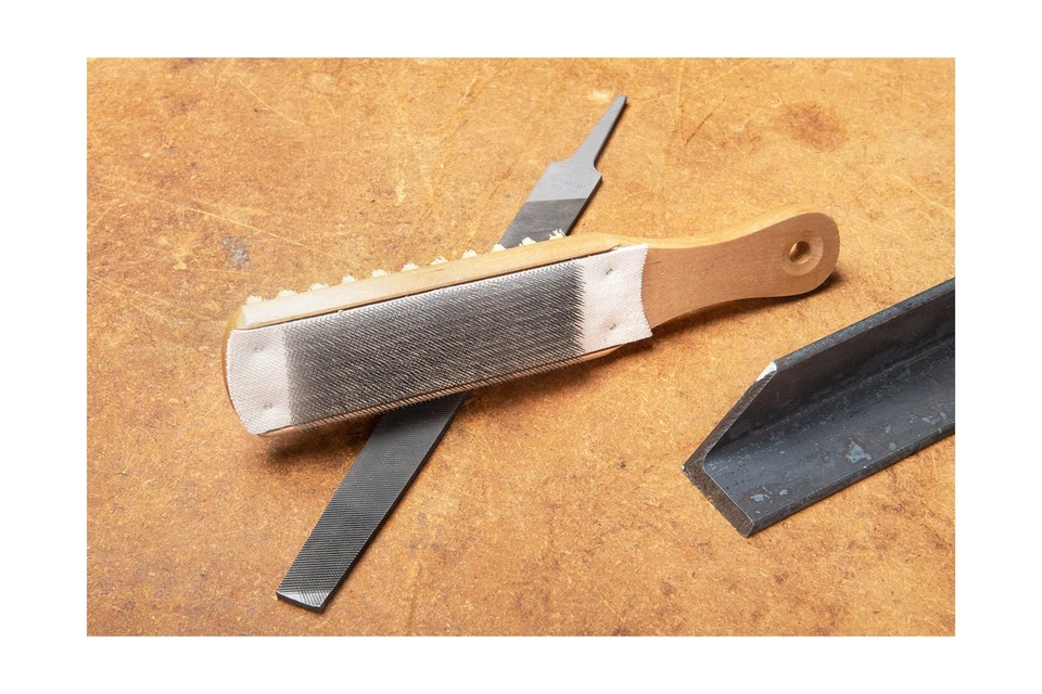 Tarjeta de archivo y pincel Crescent Nicholson 10" | 21467 Foto 3 de 4