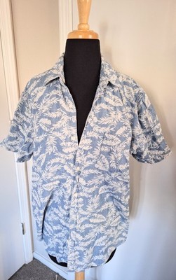 Aropostale Men's 100% Cotton Button Up Shirt Medium Tropical