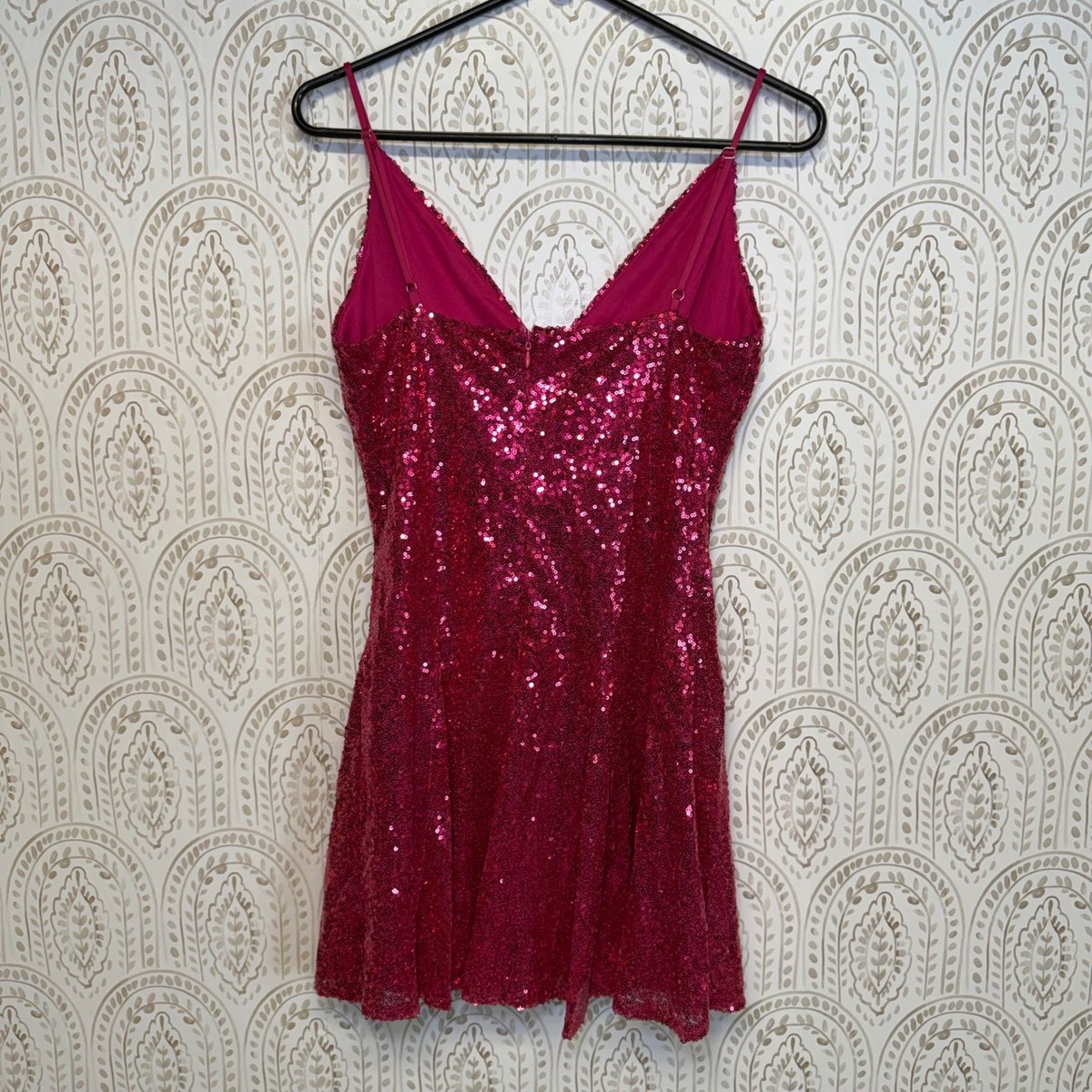 Fashion Nova Karina Pleated Sequin Mini Dress Hot Pink V-Neck Party Size L  NEW | eBay