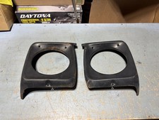 1967 68 69 Ford Truck Steel Headlight Bezels C7tz-13064 F100 Headlight Rh Lh 1967 68 69 Ford Truck Steel Headlight Bezels C7tz-13064 F100 Headlight Rh Lh