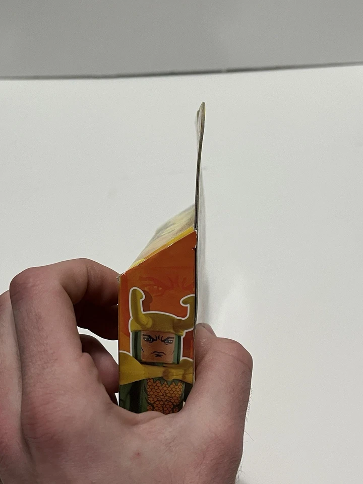 Marvel Avengers Minimates Thor y Loki Diamond Toys 2007 Foto 4 de 4