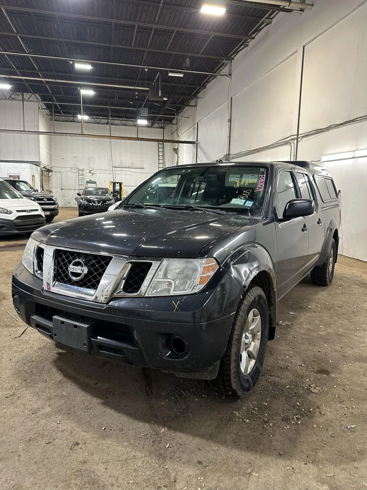 Espejo retrovisor interior delantero central usado se adapta a: Nissan Frontier 2012 con automático Foto 4 de 4