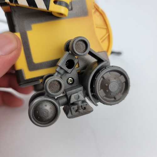 Remote Control WALL-E robot with wired controller 5" WORKS Thinkway Toy - Picture 10 of 16