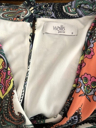 WOMENS MAXI DRESS WALLIS PETITE 8 DIAMANTE BUCKLE PAISLEY PATTERN MULTI NEW - Picture 9 of 9