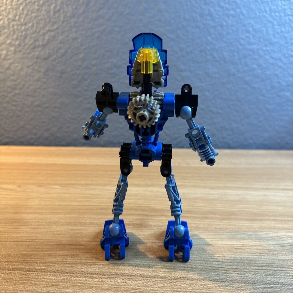 Lego Bionicle - 8533 - Toa Mata Gali - Toa of Water - Complete