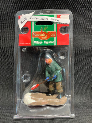 LEMAX CLEARING A PATH FIGURINES #52049 NEW #112