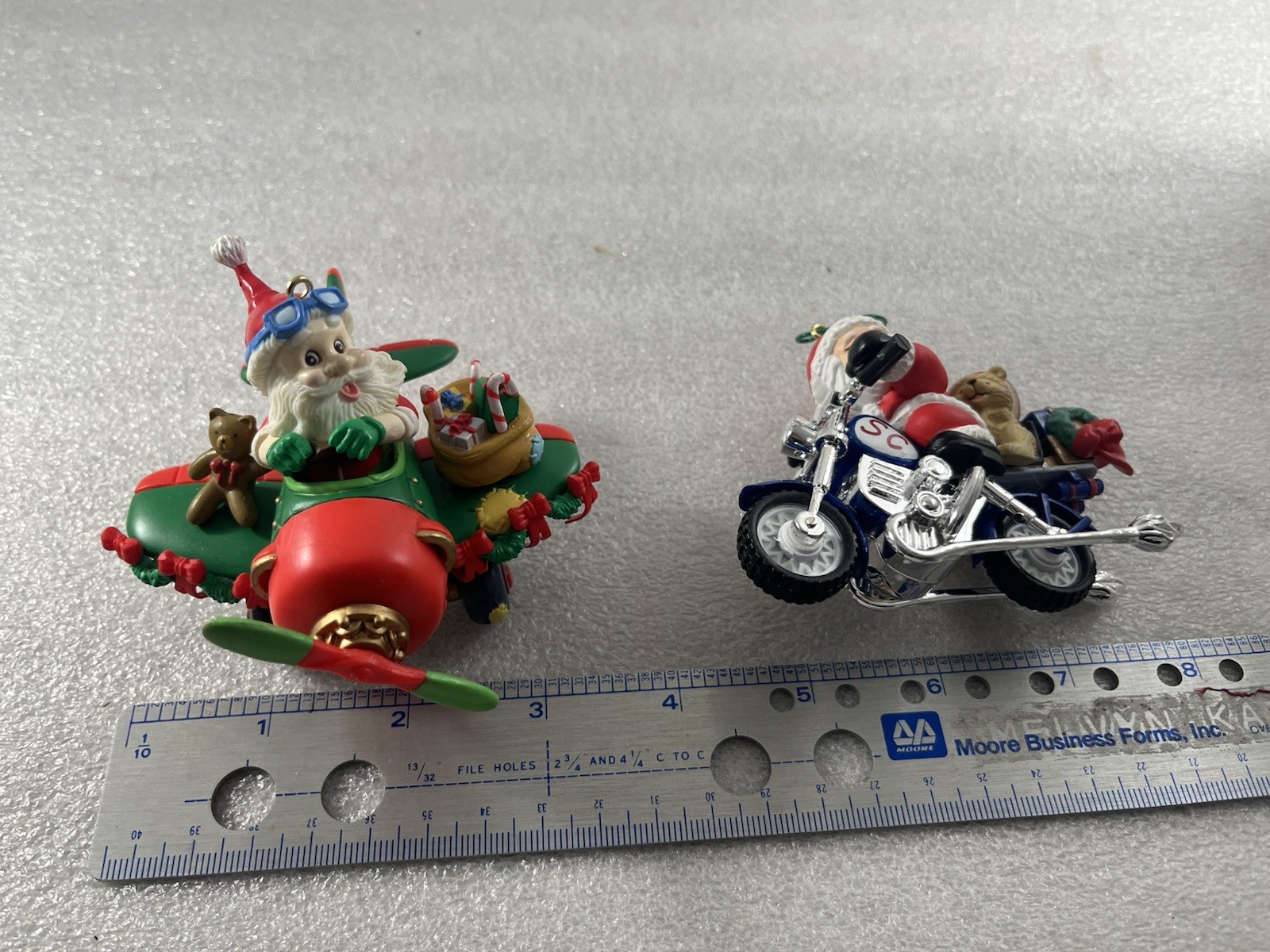 Vintage Christmas Ornaments Santa Claus Mixed Lot of 2 . Read