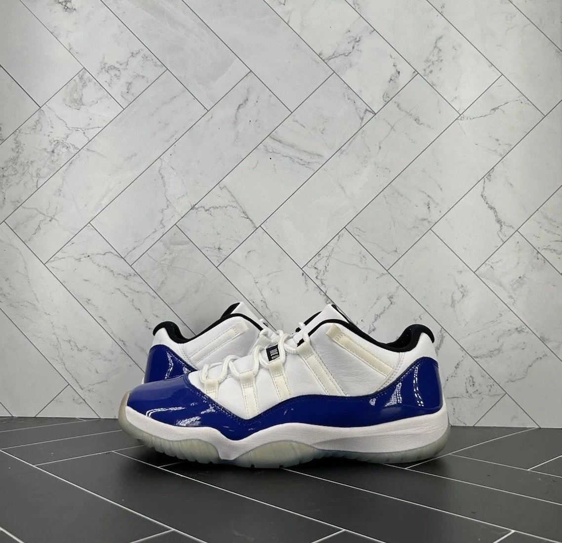 ナイキ JORDAN11 CONCORD SKETCH WMNS Jordan 11 Retro Low Concord Sketch W for sale | eBay