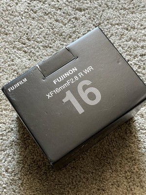 Fujinon XF 16mm F2.8 R WR lens *free shipping