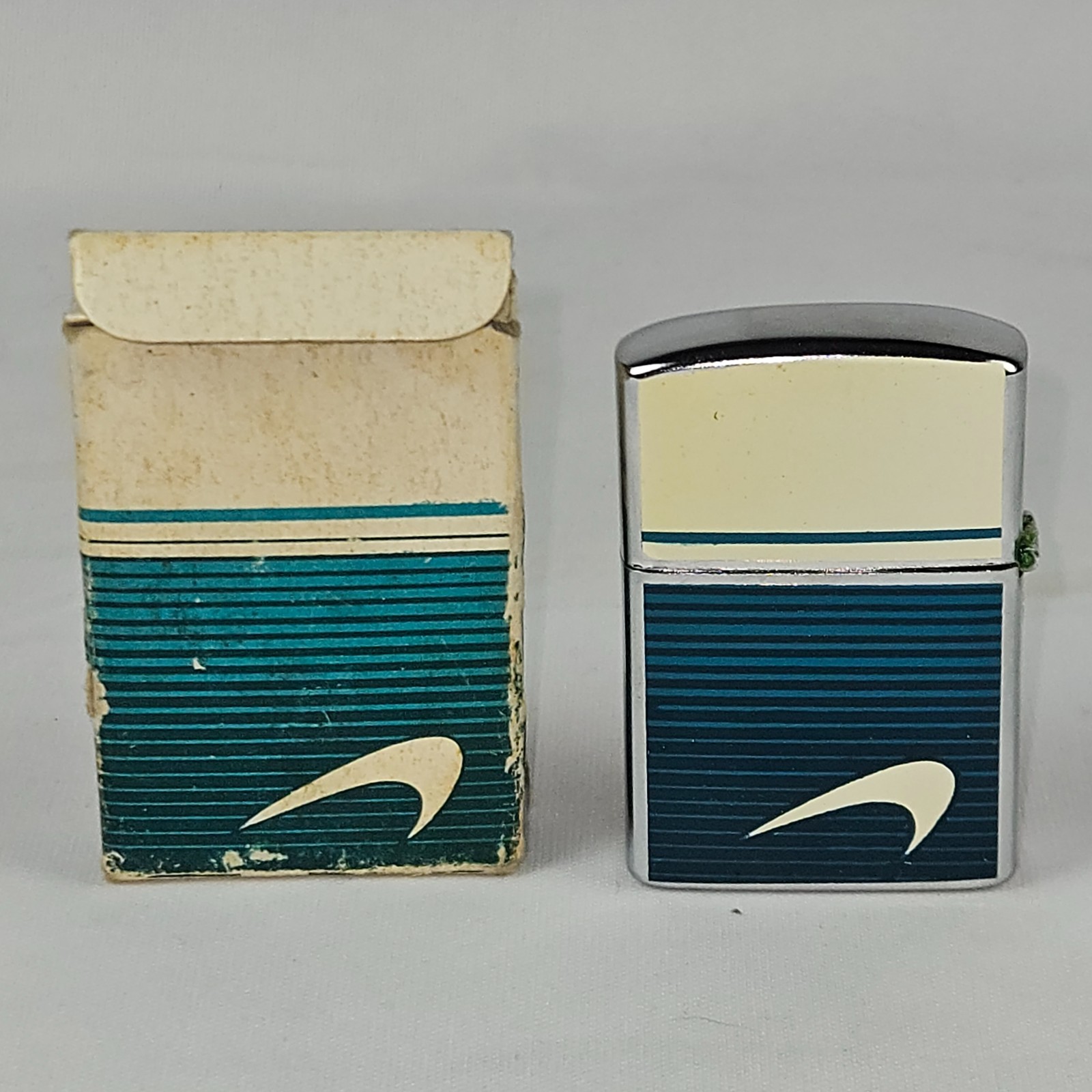 Flip Top Vintage Continental